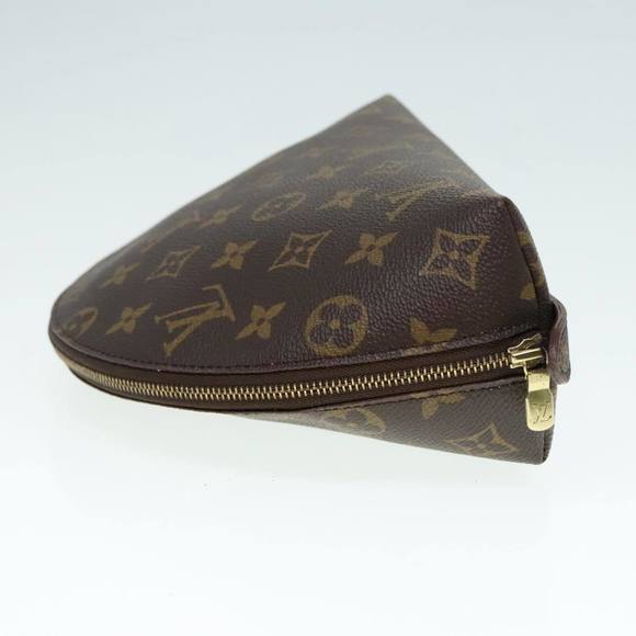 LOUIS VUITTON Monogram Trousse Demi Ronde Cosmetic Pouch M47520 LV Auth 89922 - Picture 4 of 16